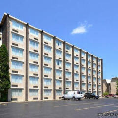 Отель Quality Inn & Conference Center Franklin парковка