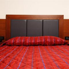 Отель Marin Dream сейф в номере