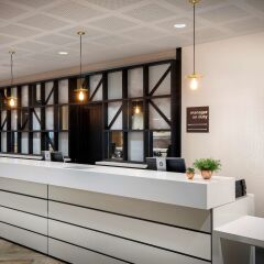 Отель Hampton by Hilton Bristol Airport спа