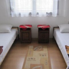 Отель Mavrova Guest House Болгария, Поморие - отзывы, цены и фото номеров - забронировать отель Mavrova Guest House онлайн комната для гостей фото 2
