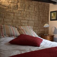 Апартаменты Charming Apartment Near Le Marais комната для гостей фото 5