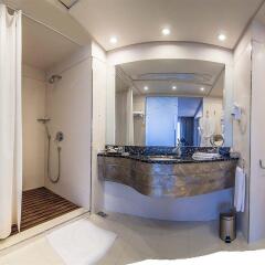 Zira Hotel Belgrade ванная