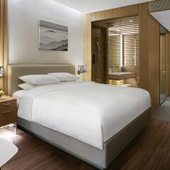 Отель Courtyard by Marriott Seoul Botanic Park комната для гостей