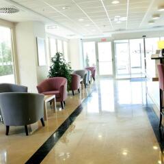Отель Holiday Inn Express Istanbul-Altunizade гостиничный бар