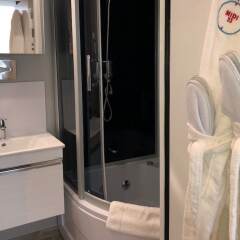 Flat Hotel Midi 33 ванная