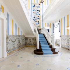 The Albatroz Hotel городской автобус