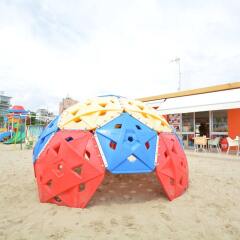 Hotel Europa Римини пляж