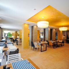 Отель Sandy Beach Resort питание фото 2