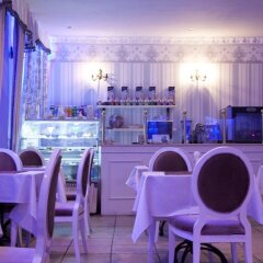 Гостиница Royal Sun Geneva гостиничный бар