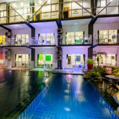 Отель Anantra Pattaya Resort by CPG бассейн