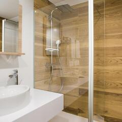 Ginosi Pedralbes Hotel ванная
