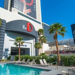 Отель the D Casino Hotel Las Vegas США, Лас-Вегас - 8 отзывов об отеле, цены и фото номеров - забронировать отель the D Casino Hotel Las Vegas онлайн бассейн фото 3