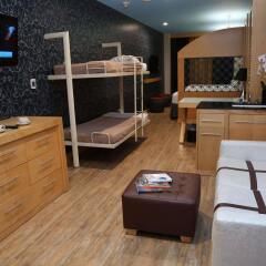 Отель TRYP By Wyndham Times Square South интерьер отеля
