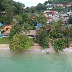 Отель Beachfront Villa пляж