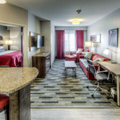 Отель Staybridge Suites University Area Osu комната для гостей фото 4