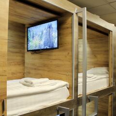 Отель Capsule Hotel Кыргызстан, Бишкек - 1 отзыв об отеле, цены и фото номеров - забронировать отель Capsule Hotel онлайн бассейн фото 2