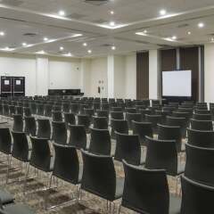 Отель Holiday Inn Express Guadalajara Autonoma с домашними животными