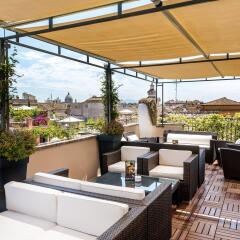 Hotel Indigo Rome - St. George гостиничный бар