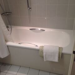 Отель Holiday Inn London Brent Cross ванная