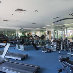 Hotel Ciputra Semarang фитнесс-зал