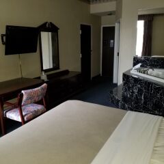 Отель Travel Inn - Columbus North США, Колумбус - отзывы, цены и фото номеров - забронировать отель Travel Inn - Columbus North онлайн в номере