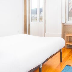 Апартаменты Liiiving In Porto - Bolhão Market Apartment Порту комната для гостей фото 2