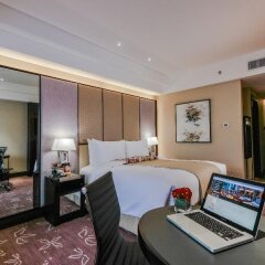 Отель Diamond Hotel Philippines Филиппины, Манила - отзывы, цены и фото номеров - забронировать отель Diamond Hotel Philippines онлайн удобства в номере