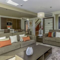 Апартаменты Amendoeira Golf Resort - Apartments and villas комната для гостей фото 19