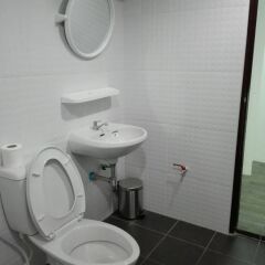 Отель Relax Lodge Бангкок ванная