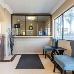 Отель Rodeway Inn & Suites LAX интерьер отеля