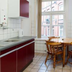 Отель Old City Centre apartments - Central Station area Нидерланды, Амстердам - отзывы, цены и фото номеров - забронировать отель Old City Centre apartments - Central Station area онлайн в номере фото 2
