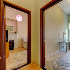 Гостиница Longo on Galernaya Apartaments в Санкт-Петербурге отзывы, цены и фото номеров - забронировать гостиницу Longo on Galernaya Apartaments онлайн Санкт-Петербург комната для гостей фото 4