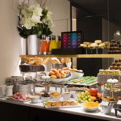 Отель Hôtel Le Marianne питание