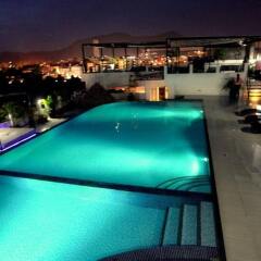 Malin Patong Hotel бассейн фото 2