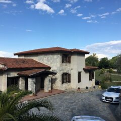 Urla Ciftlik Otel Турция, Урла - отзывы, цены и фото номеров - забронировать отель Urla Ciftlik Otel онлайн парковка