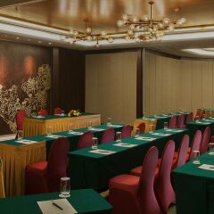 Hotel Ciputra Semarang фото 2