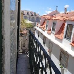 Отель Lisbon Inn Bica Suites фото 2