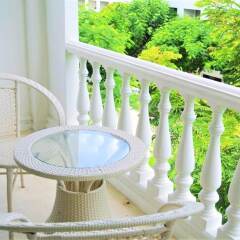 Отель Corner 1 Bedroom Condo Паттайя фото 6