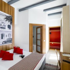 Hotel Carlton in Tunis, Tunisia from 103$, photos, reviews - zenhotels.com guestroom