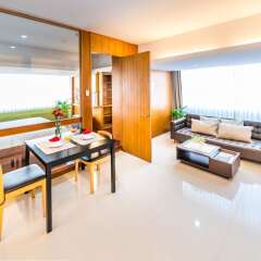 Апартаменты Laemtong Service Apartment комната для гостей фото 2