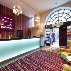 Отель Safestay Edinburgh Royal Mile Великобритания, Эдинбург - отзывы, цены и фото номеров - забронировать отель Safestay Edinburgh Royal Mile онлайн интерьер отеля фото 2