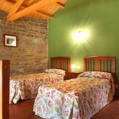 Отель Casas Pirineo Turismo Rural Con Historia комната для гостей фото 2