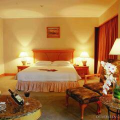 Отель Crowne Plaza Chengdu City Center комната для гостей