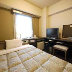 Отель Route Inn Toyama Ekimae Тояма комната для гостей фото 4
