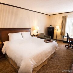 Hampton Inn Carlstadt-At The Meadowlands in Carlstadt, United States of America from 253$, photos, reviews - zenhotels.com guestroom photo 3