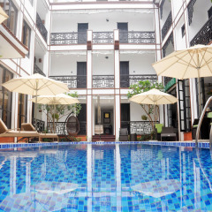 Vinh Hung 2 City Hotel бассейн фото 2
