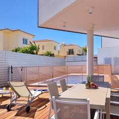 Отель Sunrise Residences Elite Luxury Home