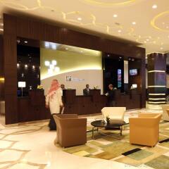Отель Holiday Inn Meydan интерьер отеля