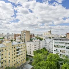 Гостиница on B Polyanka 28k1 в Москве отзывы, цены и фото номеров - забронировать гостиницу on B Polyanka 28k1 онлайн Москва балкон