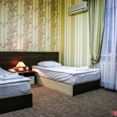 Отель Туристан Отель Кыргызстан, Бишкек - отзывы, цены и фото номеров - забронировать отель Туристан Отель онлайн комната для гостей фото 5